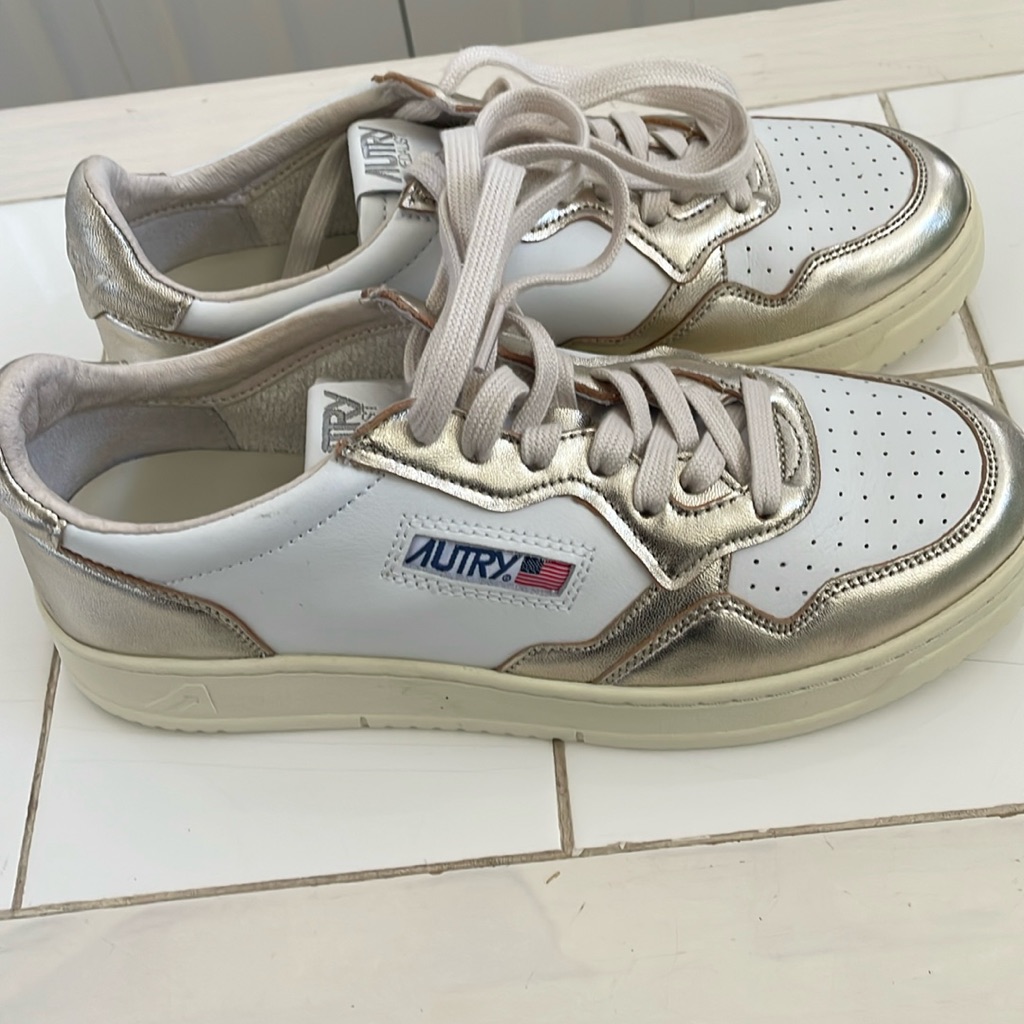 Brand New Autry Medalist Size 42